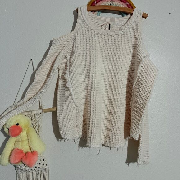 Free People Tops - Free People Cold Shoulder 100% Cotton Knitted
Crocheted Sweater Size XS